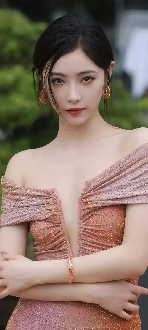 里番交互界面展台